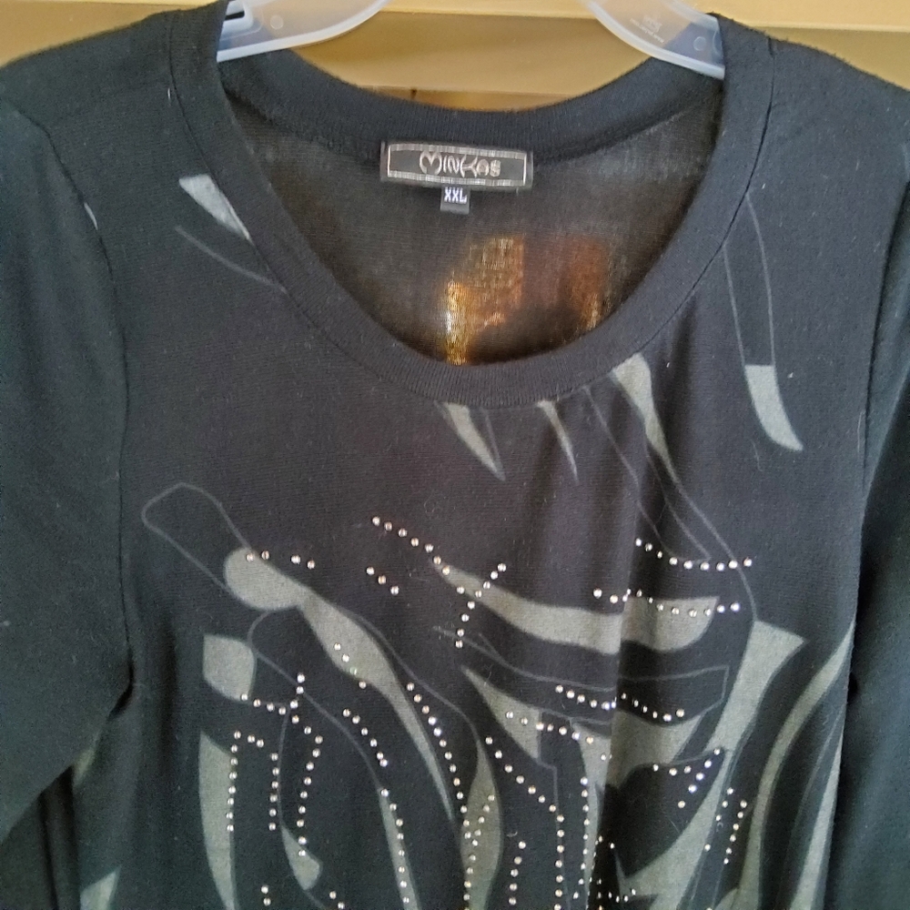 MINKAS Black Long Sleeve Tunic with Asymmetrical Hem and Relaxed Fit - Picture 3 of 9